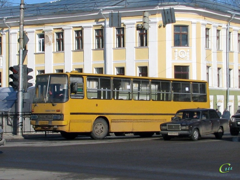 Великий Новгород. Ikarus 260.50 ав805