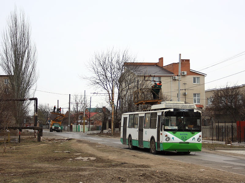 Таганрог. Обрыв на линии парализовал движение троллейбусов по улице Дзержинского и ПМК