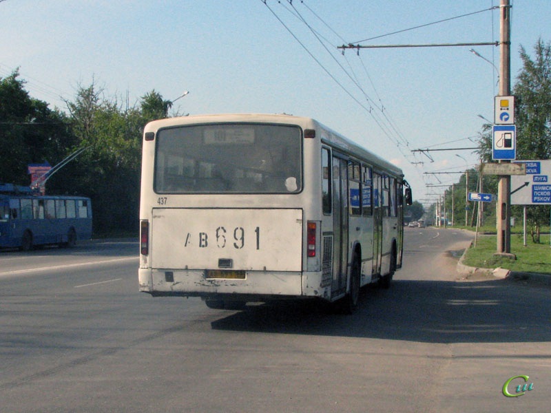 Великий Новгород. Mercedes-Benz O345 ав691