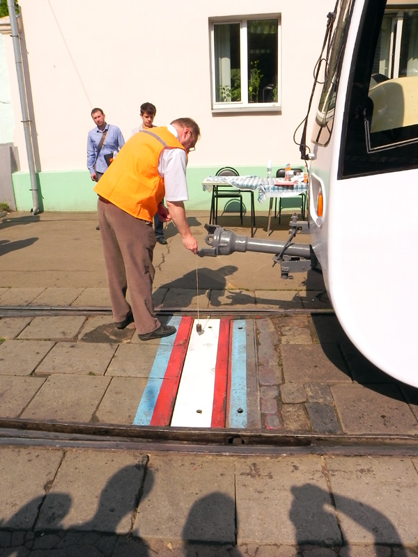Москва. Измерение точности остановки вагона над стоп-линией