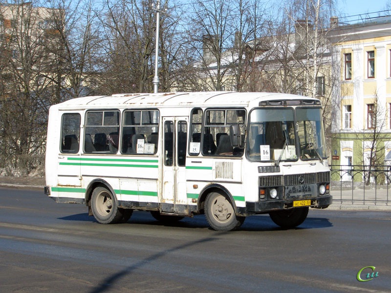 Великий Новгород. ПАЗ-3205-110 ас422