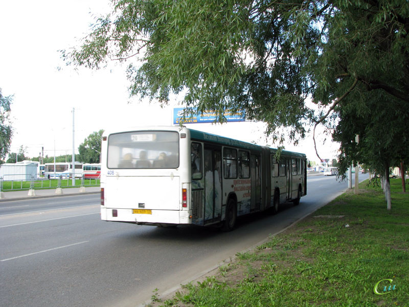 Великий Новгород. Mercedes-Benz O345G ав659