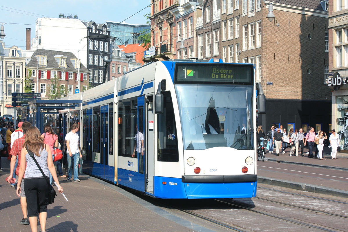 Амстердам. Siemens Combino №2061