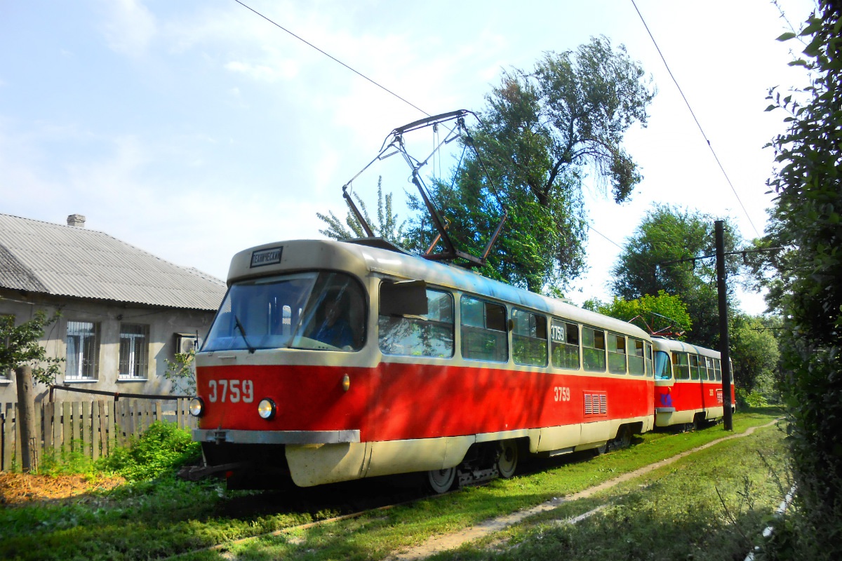 Донецк. Tatra T3 (двухдверная) №3759