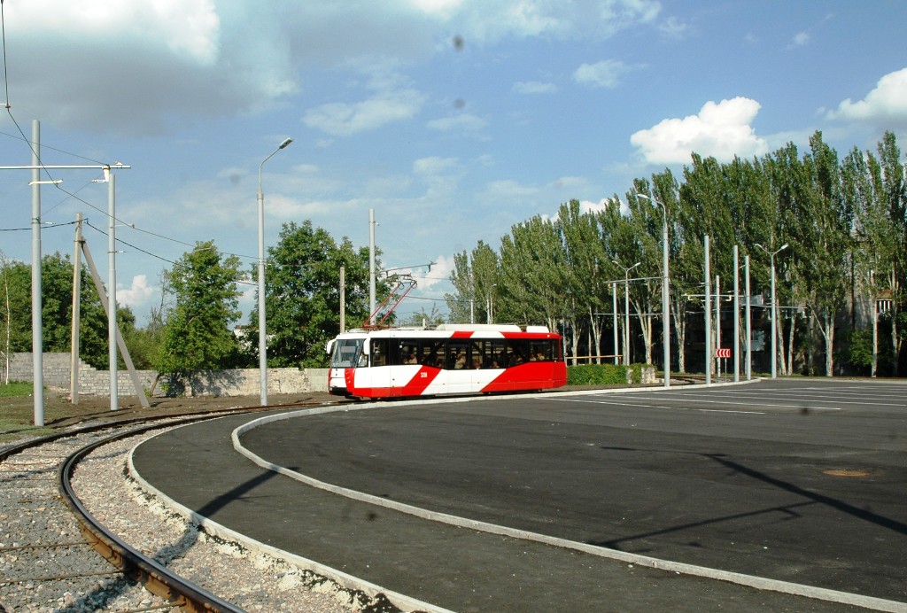 Донецк. Трамвай ЛМ-2008 №3201 на 1 маршруте