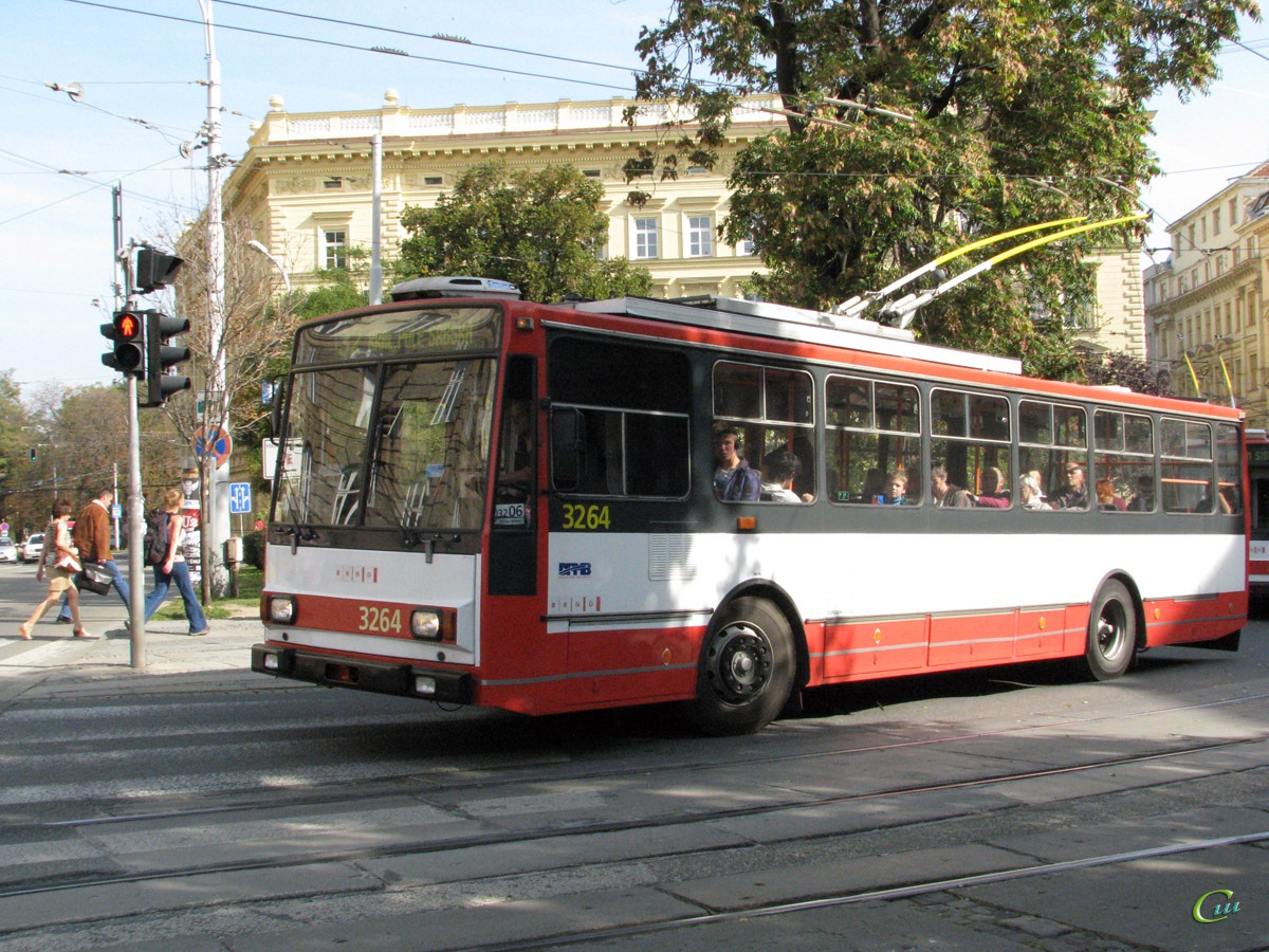 Брно. Škoda 14TrR №3264
