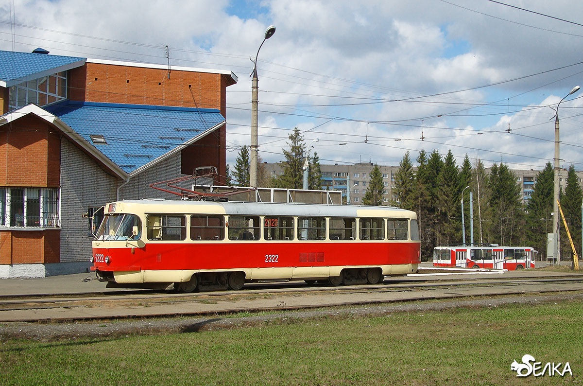 Ижевск. Tatra T3SU №2322, ЗиУ-682Г-012 (ЗиУ-682Г0А) №2144