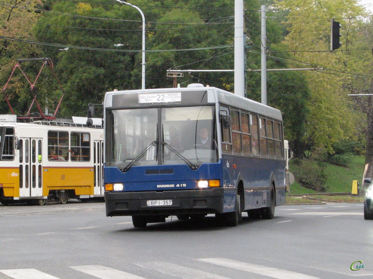 Будапешт. Ikarus 415.15 BPI-357
