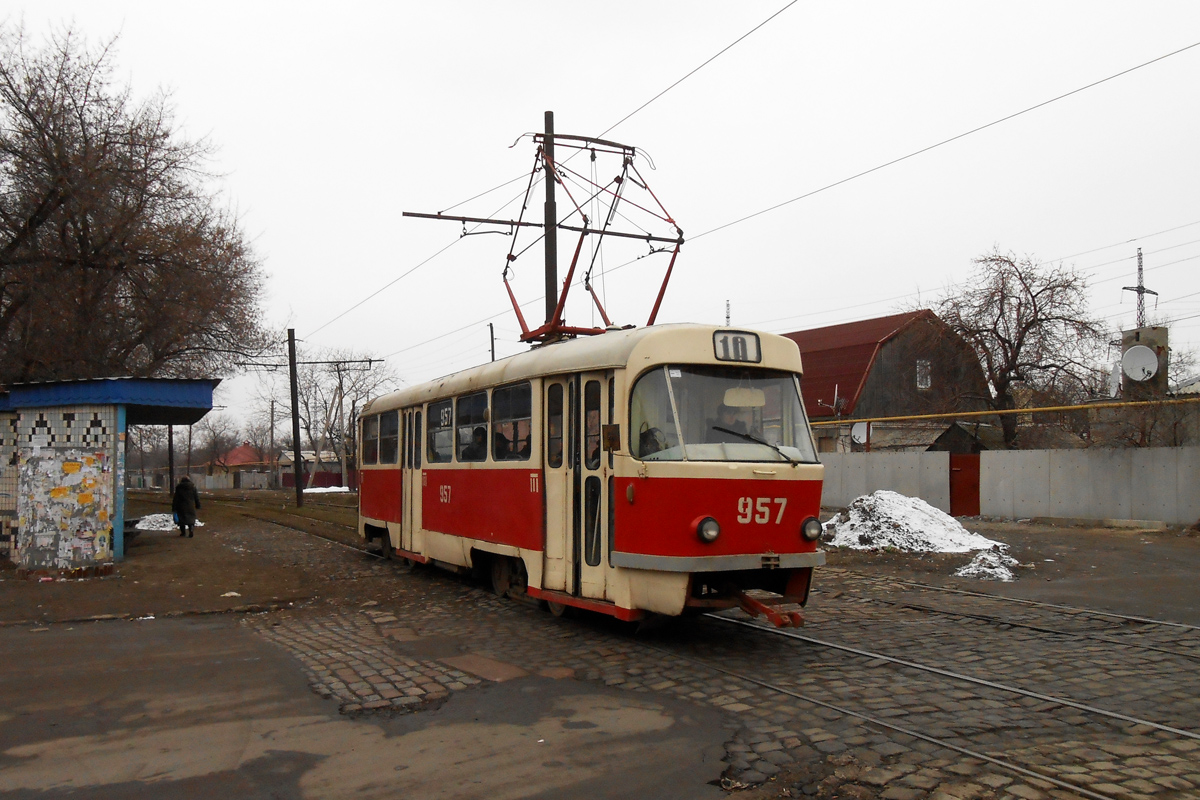 Донецк. Tatra T3SU №957