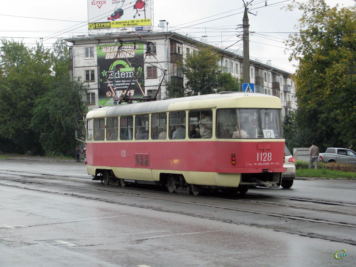 Ижевск. Tatra T3 (двухдверная) №1128