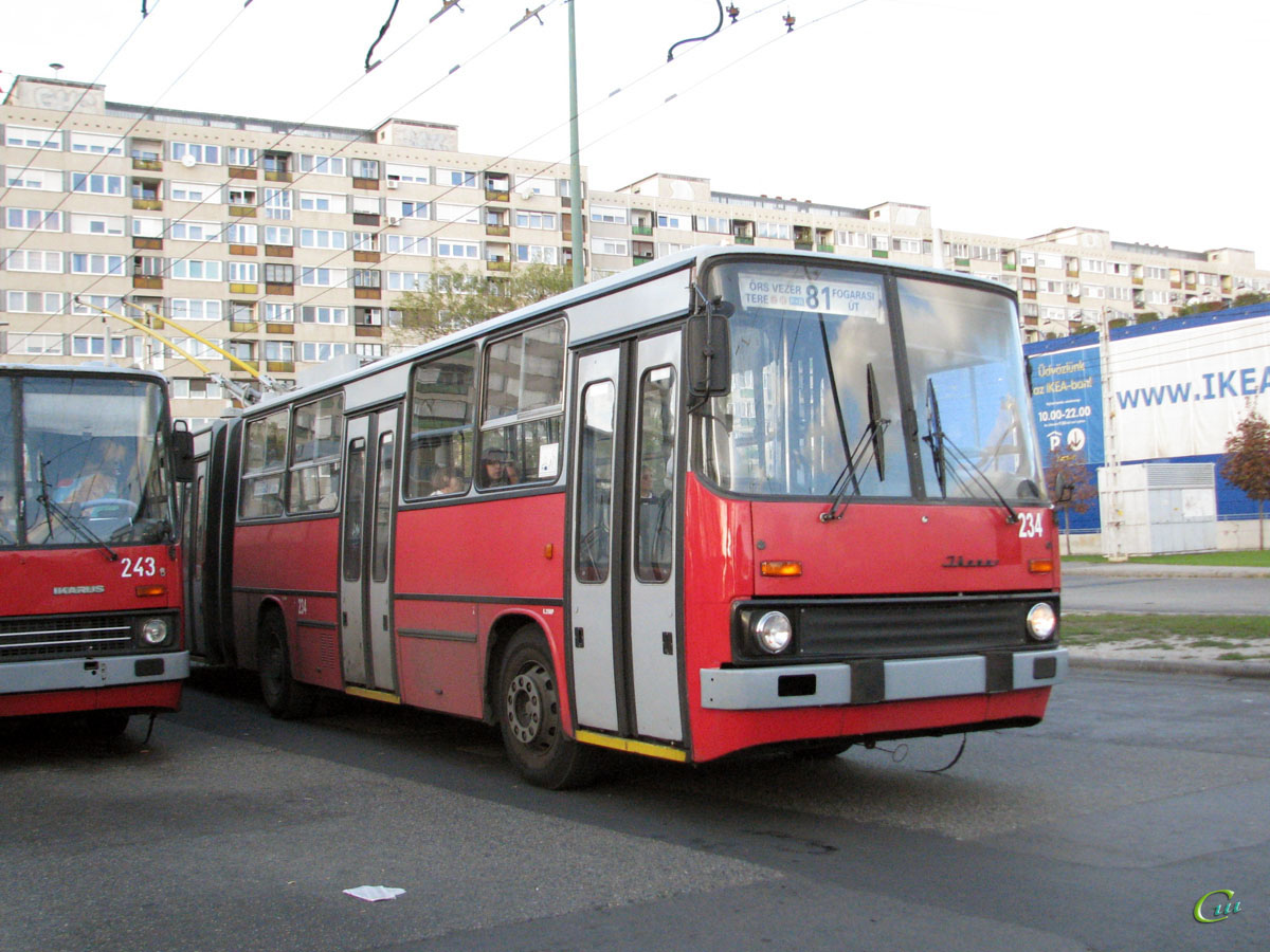 Будапешт. Ikarus 280.94 №234
