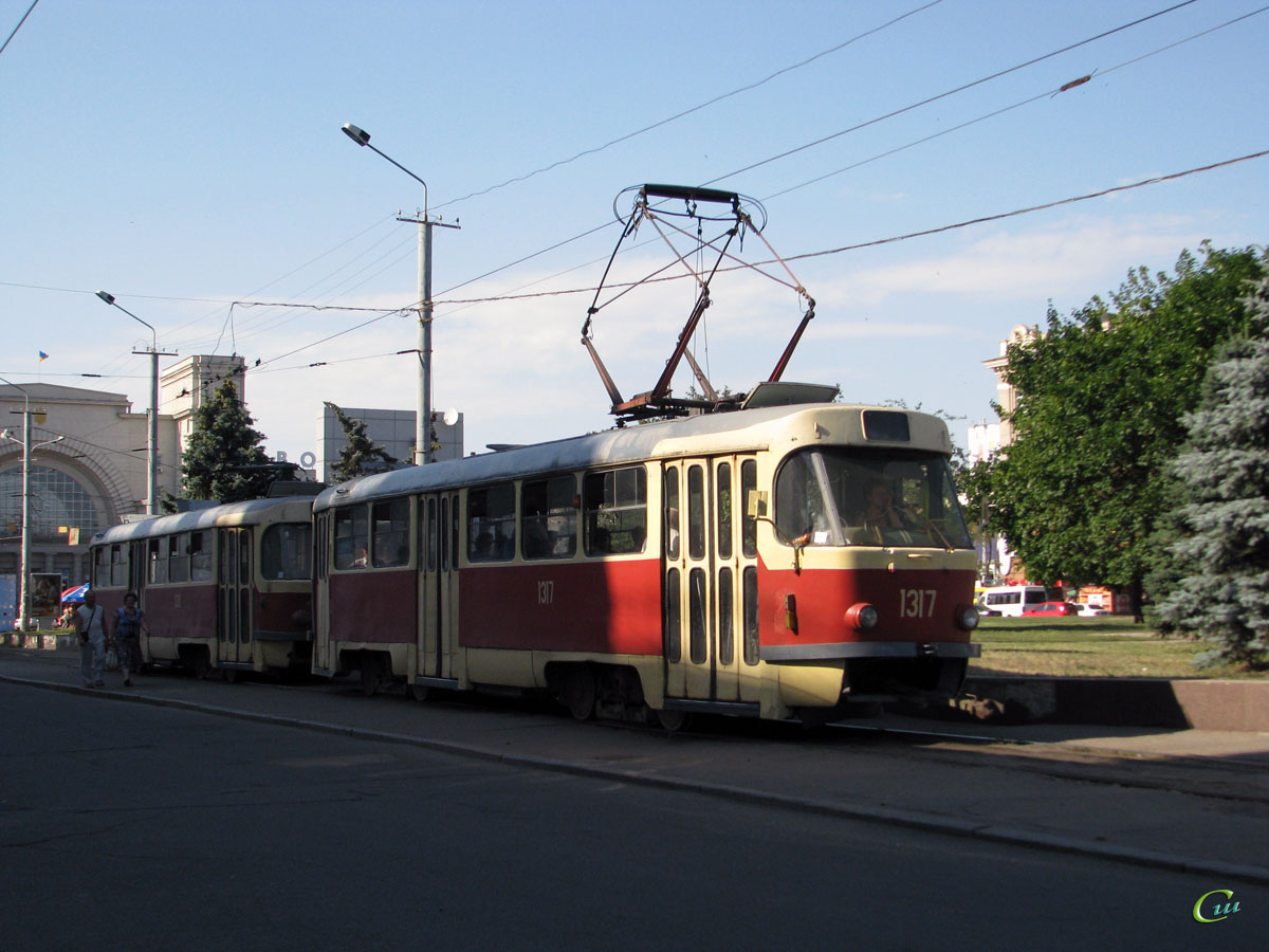 Днепр. Tatra T3SU №1317