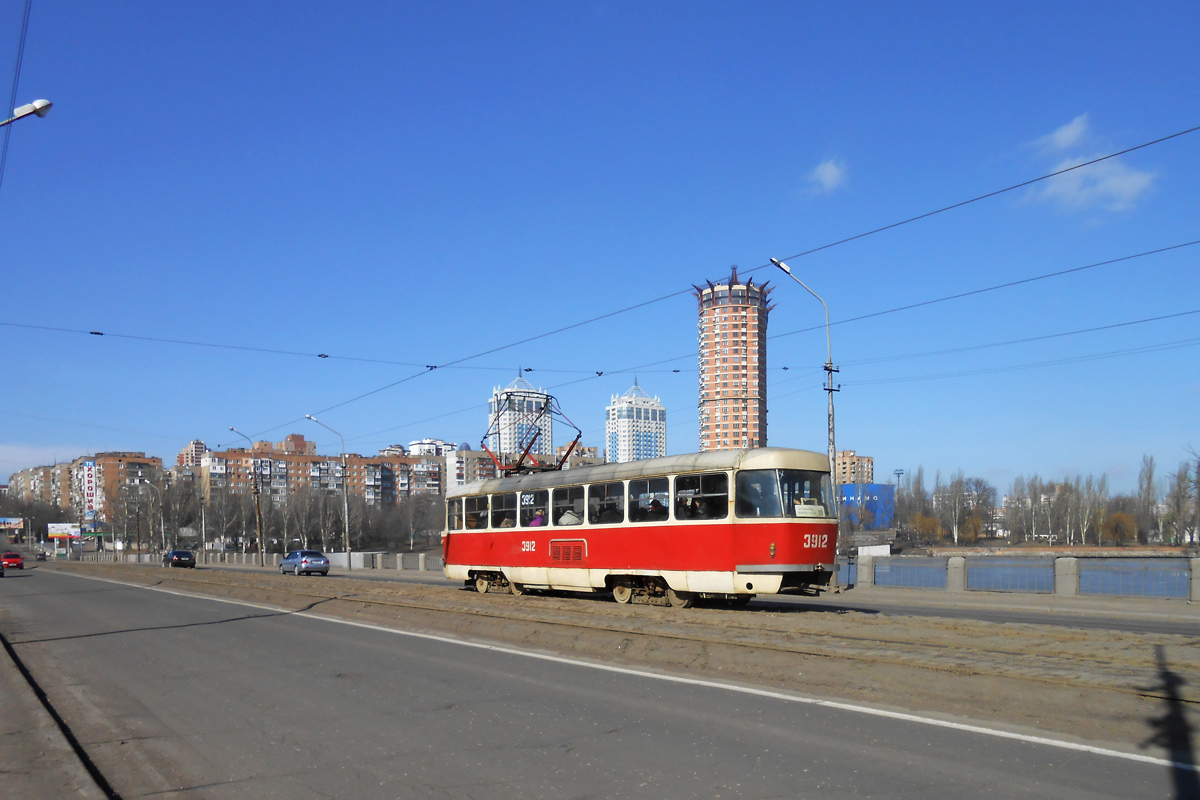 Донецк. Tatra T3 (двухдверная) №3912