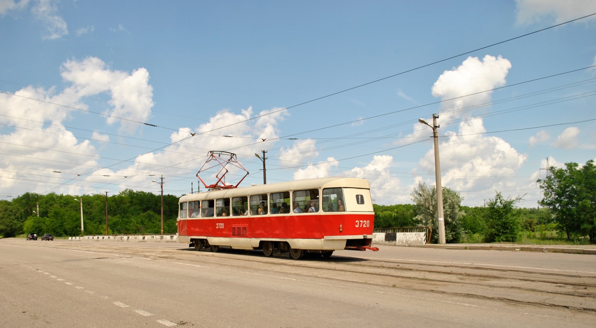 Донецк. Tatra T3 (двухдверная) №3720