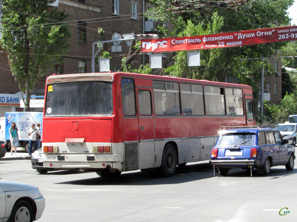 Ростов-на-Дону. Автобус Ikarus 256 (е098оу) на 837 маршруте Ейск - Белая Калитва