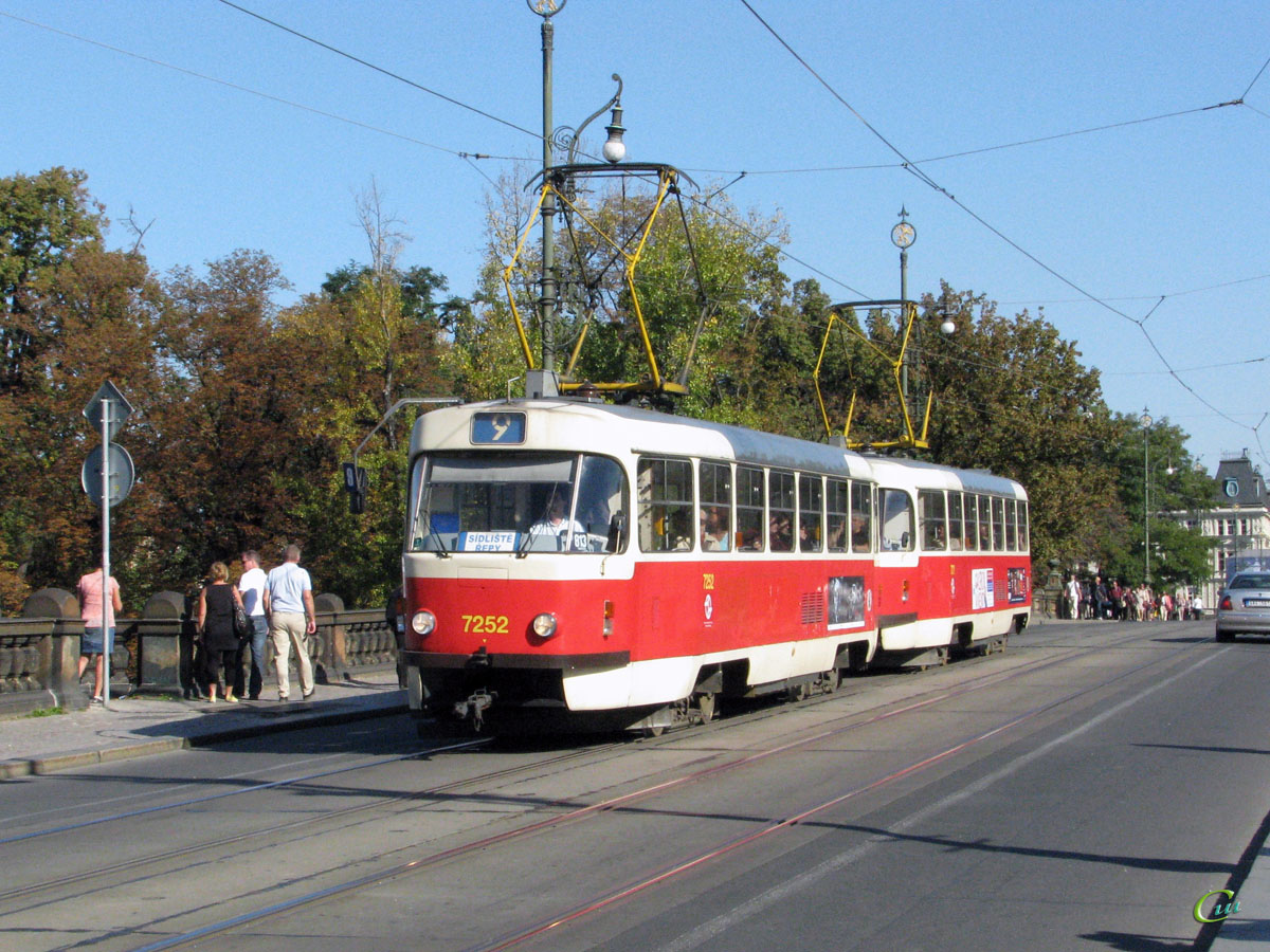 Прага. Tatra T3SUCS №7252