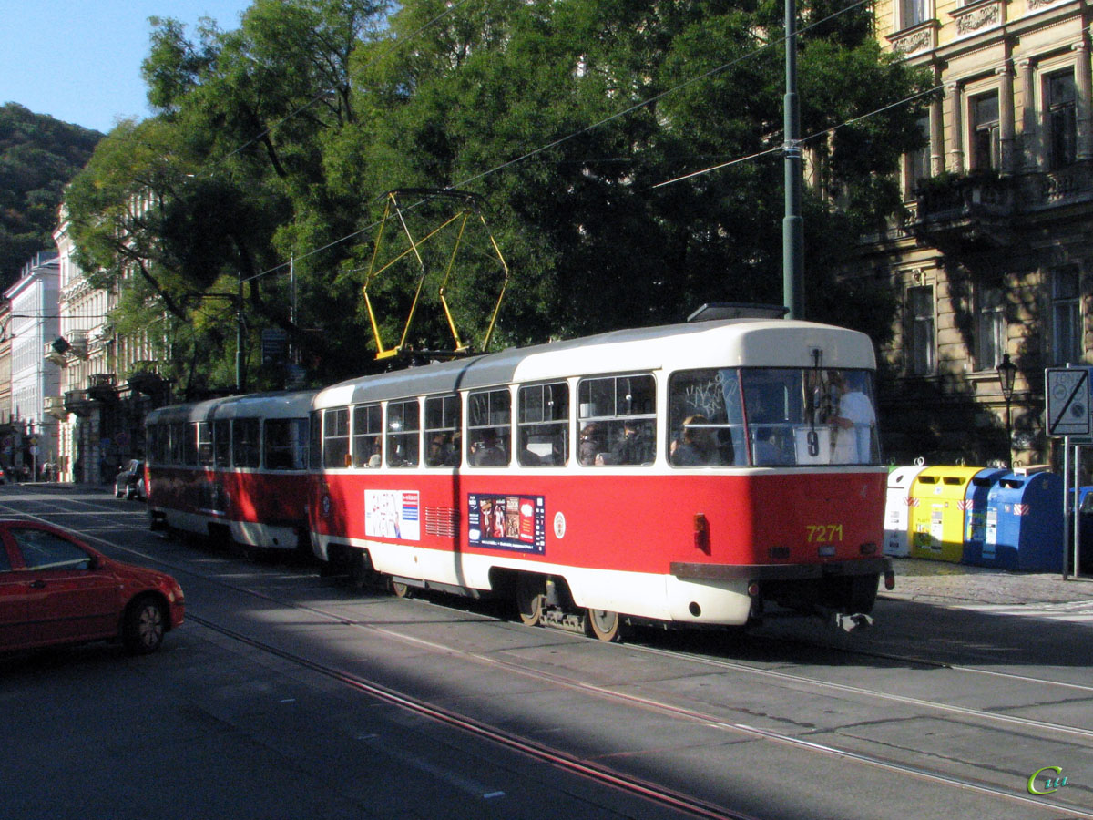 Прага. Tatra T3SUCS №7271