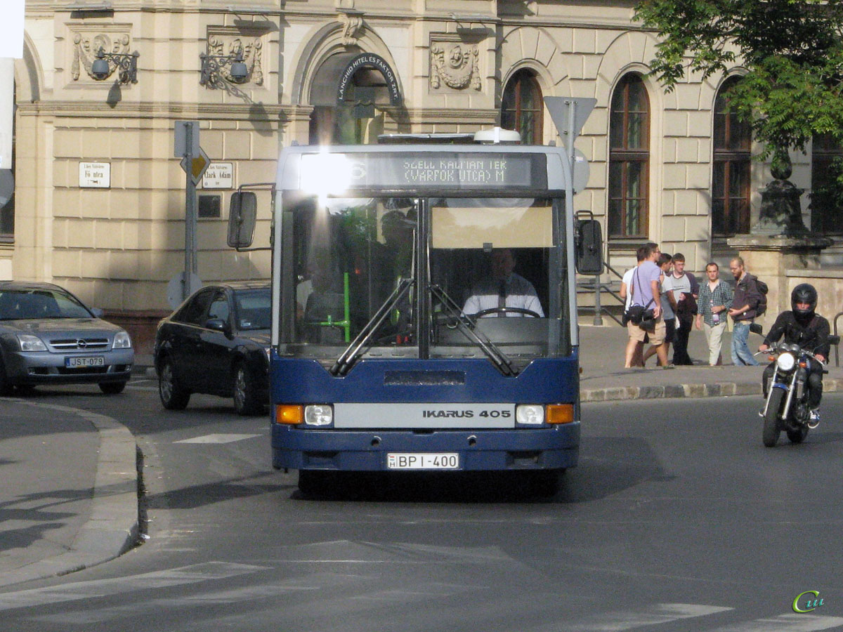 Будапешт. Ikarus 405 BPI-400