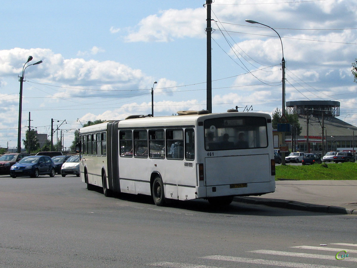 Великий Новгород. Mercedes-Benz O345G ав704