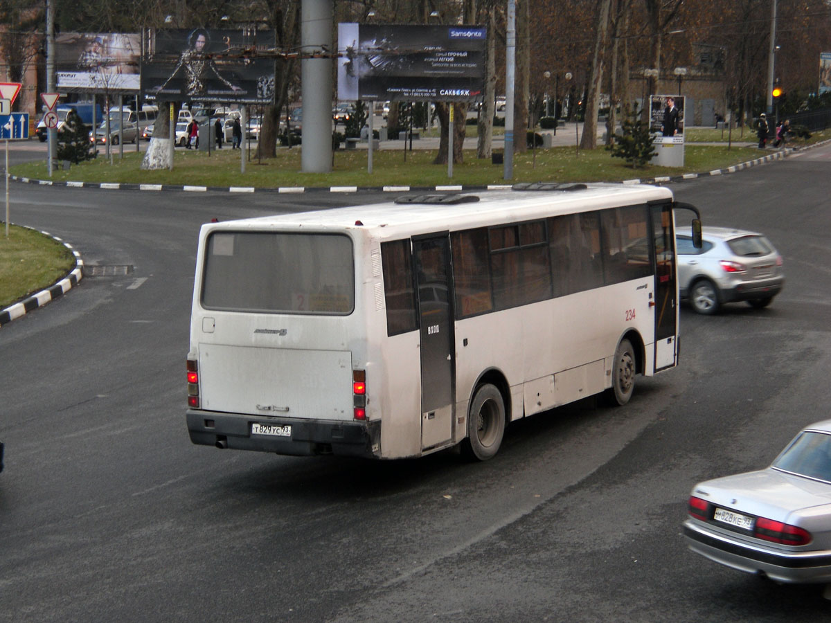 Новороссийск. ЛАЗ-А141JN Лайнер-9 т829ус