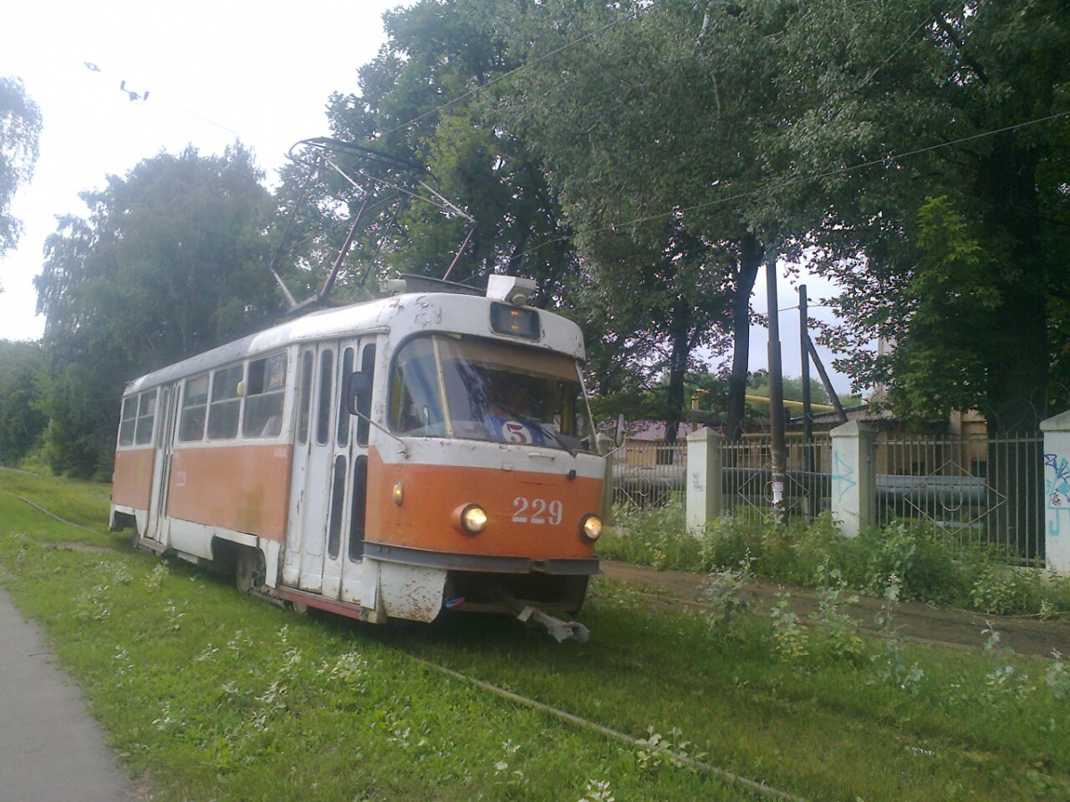 Тверь. Tatra T3SU №229