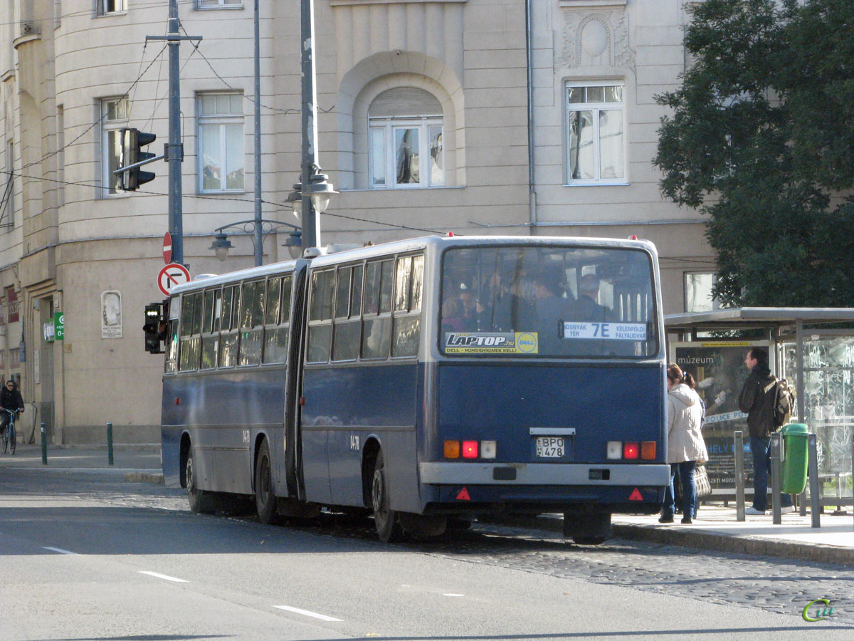 Будапешт. Ikarus 280.49 BPO-478