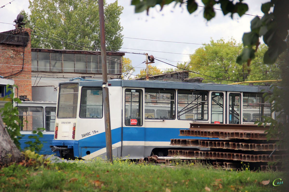 Таганрог. Московский трамвай 71-608К (КТМ-8), еще не успевший получить таганрогский бортовой номер