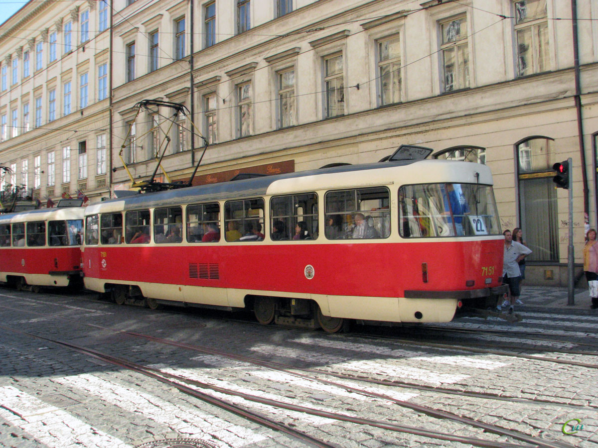 Прага. Tatra T3SUCS №7151