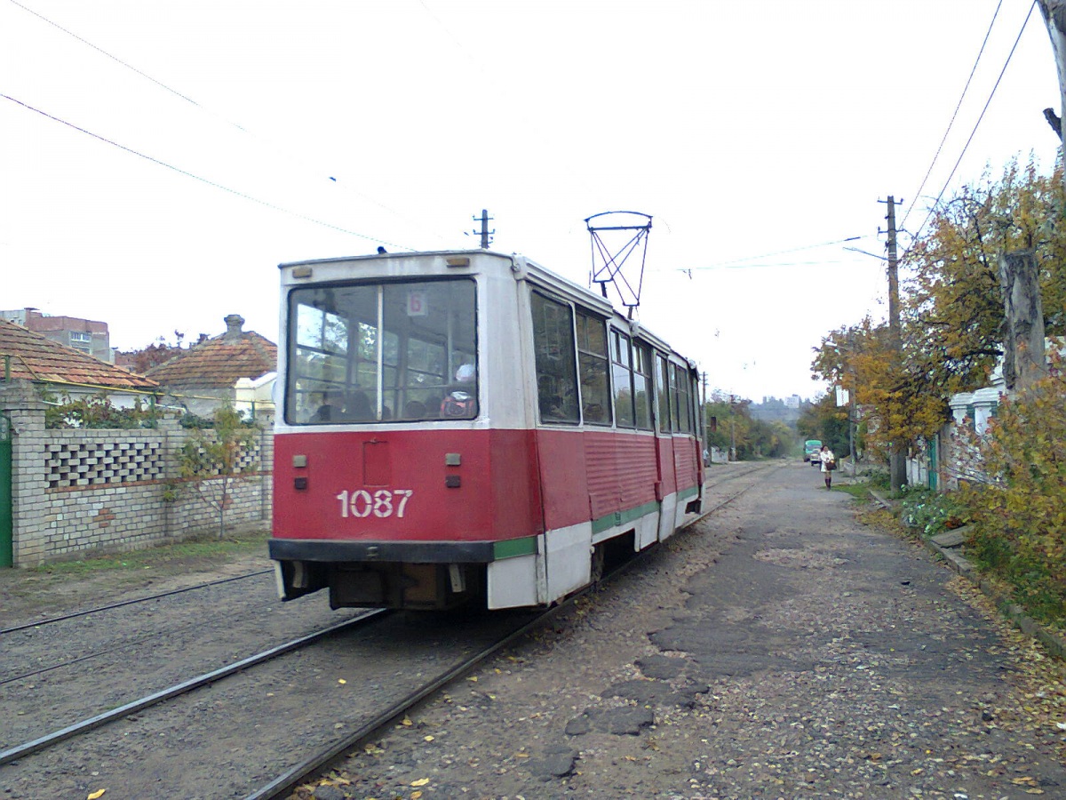 Николаев. 71-605 (КТМ-5) №1087