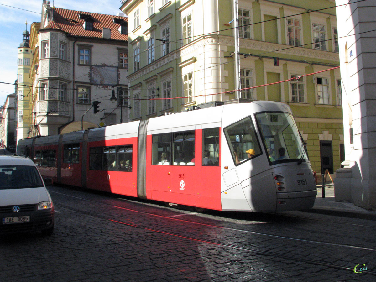 Прага. Škoda 14T №9151