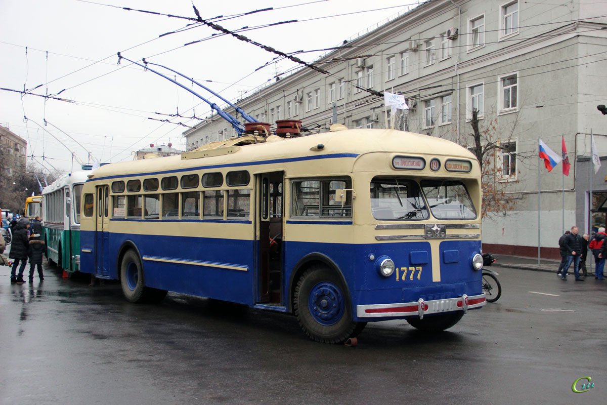 Москва. МТБ-82Д №1777