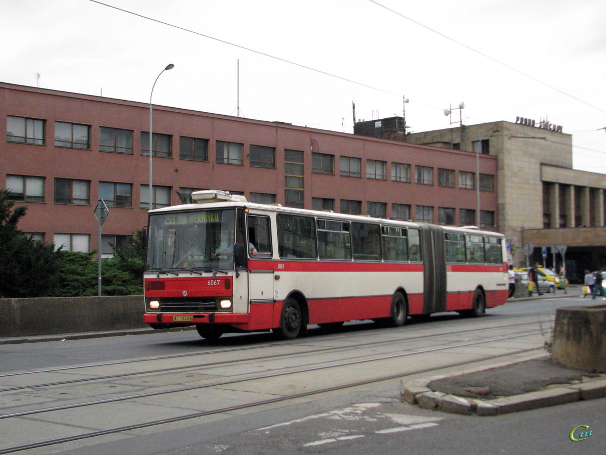 Прага. Karosa B741 AU 54-83