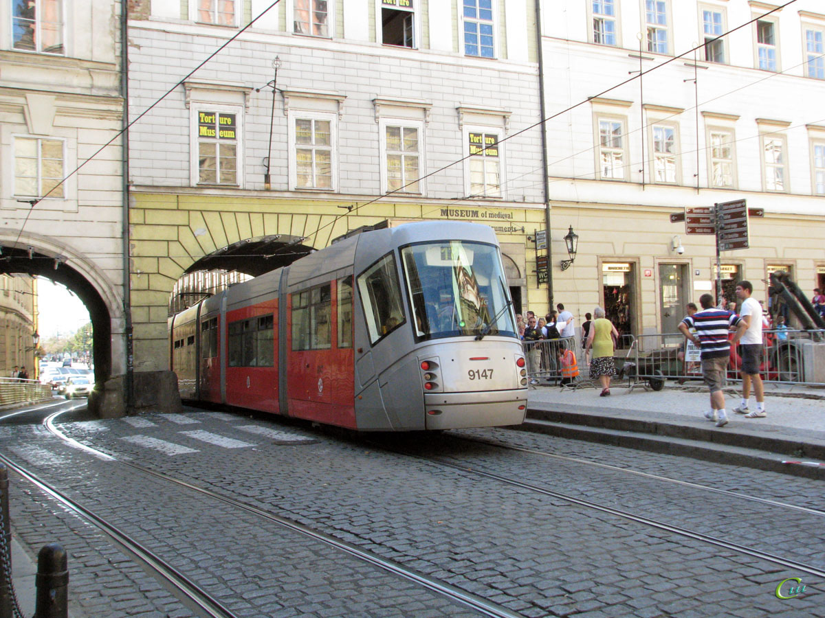 Прага. Škoda 14T №9147