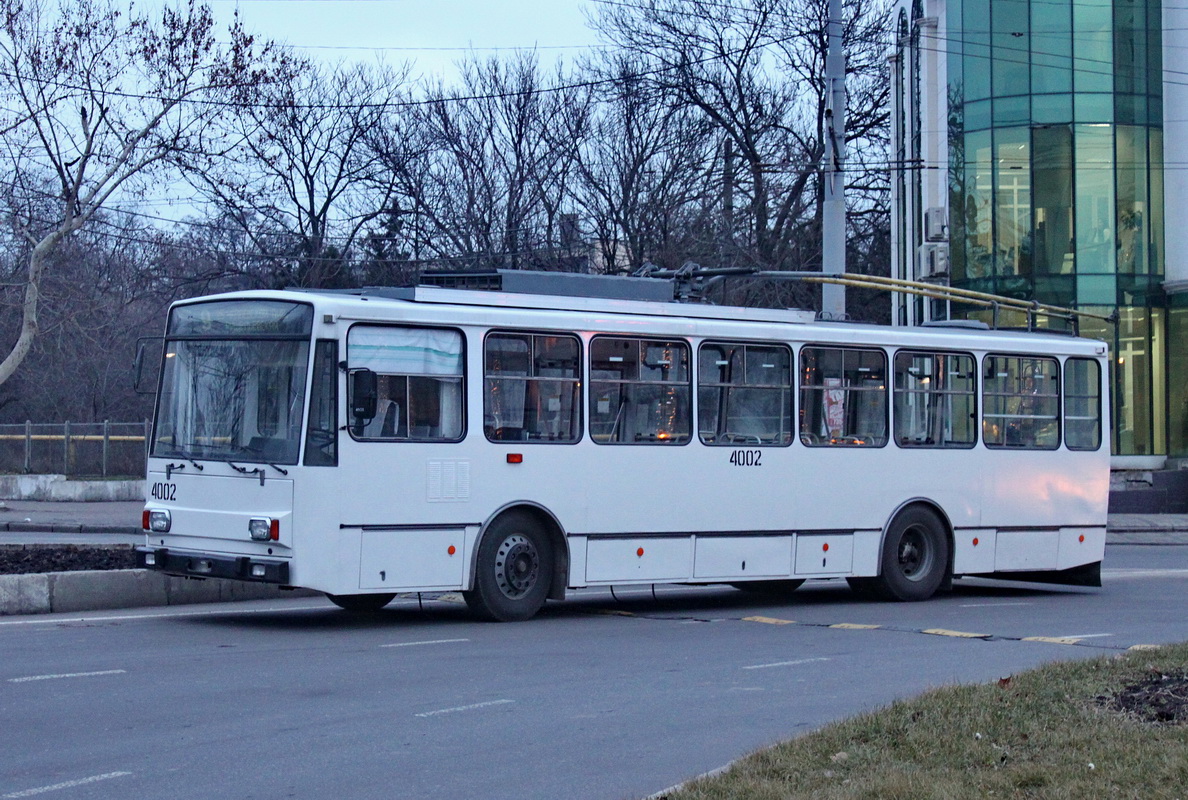 Одесса. Škoda 14Tr17/6M №4002