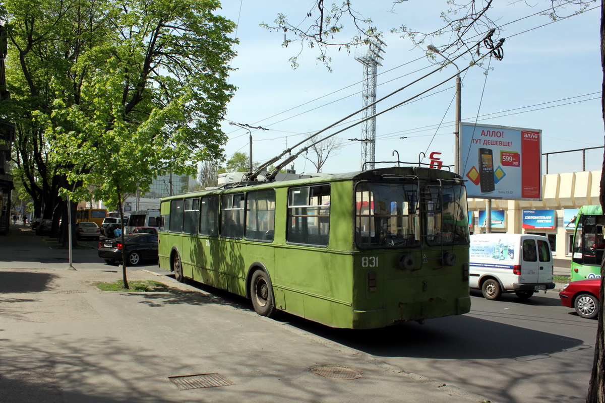 Одесса. ЗиУ-682В00 №831