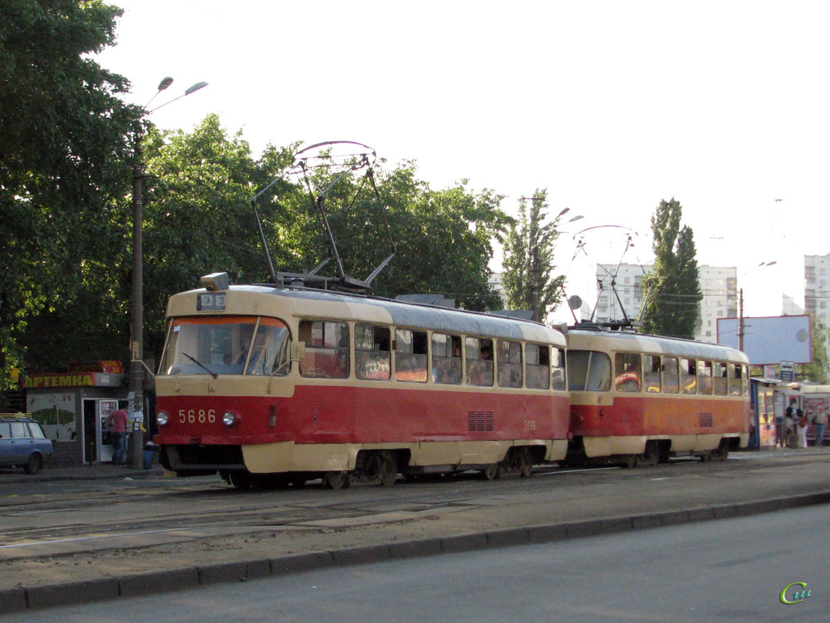 Киев. Tatra T3SU №5686, Tatra T3SU №5681