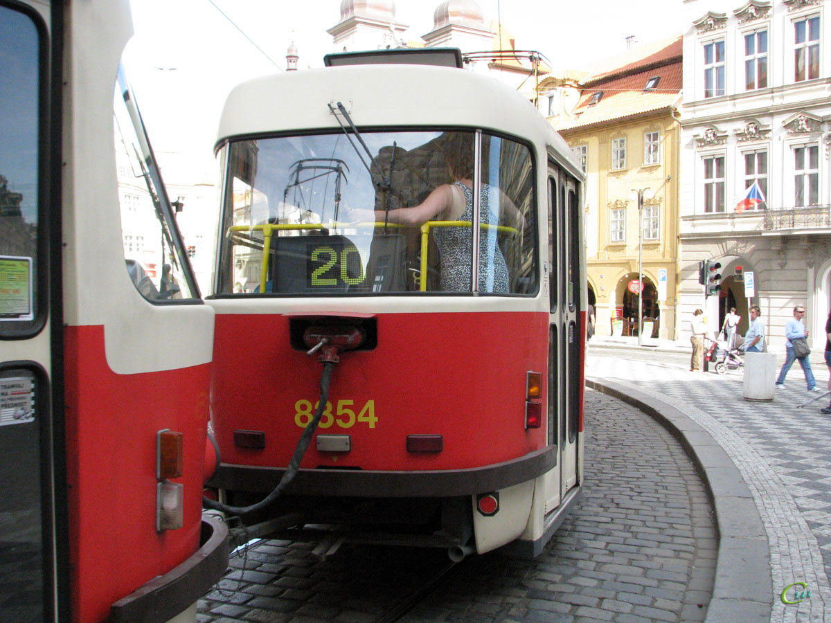 Прага. Tatra T3R.P №8354