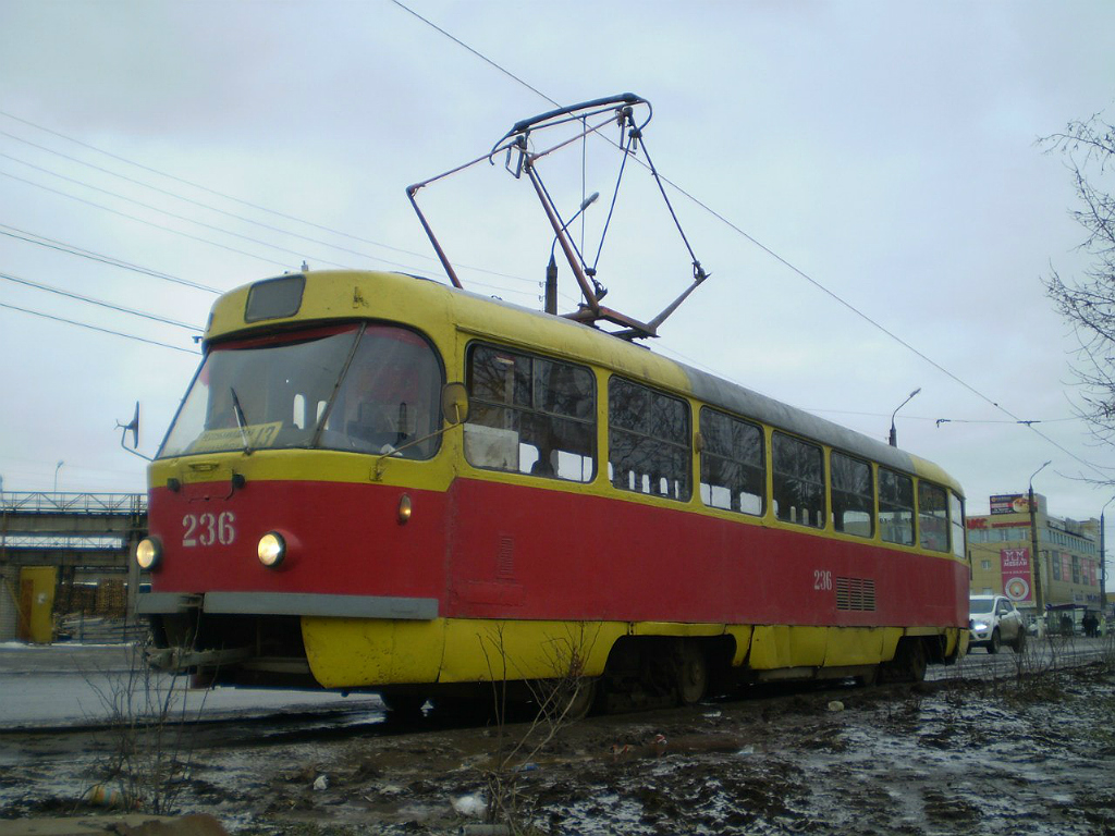 Тверь. Tatra T3SU №236