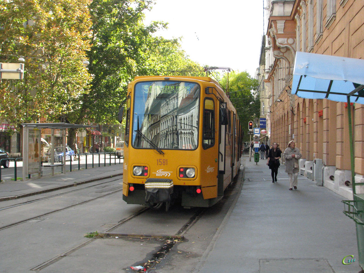 Будапешт. Duewag TW6000 №1581