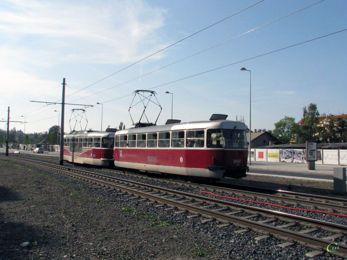 Прага. Tatra T3R.P №8567
