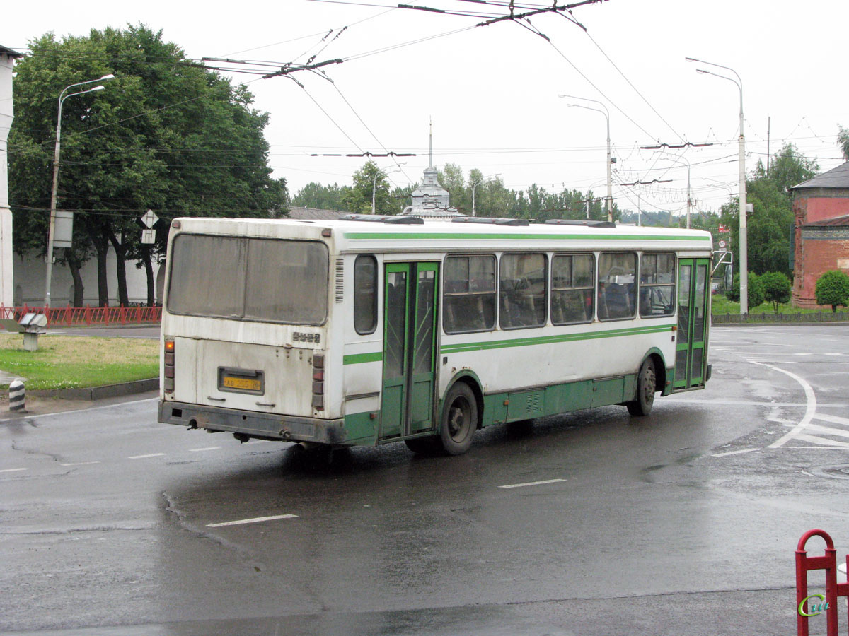 Ярославль. ЛиАЗ-5256.30-01 ав255