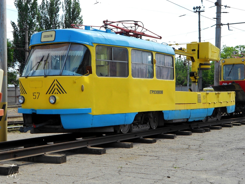 Волгоград. Tatra T3 (двухдверная) №57