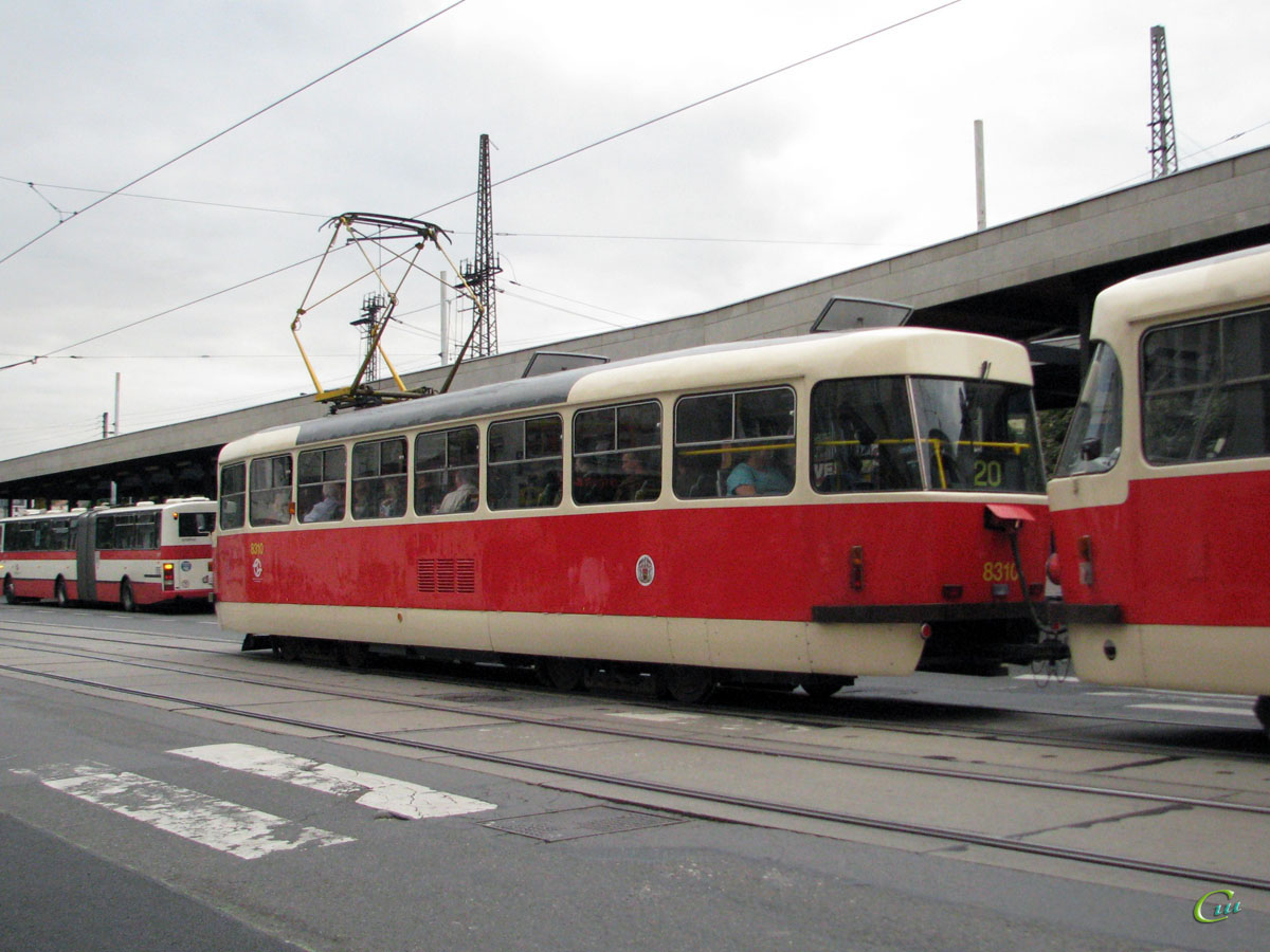 Прага. Tatra T3R.P №8310