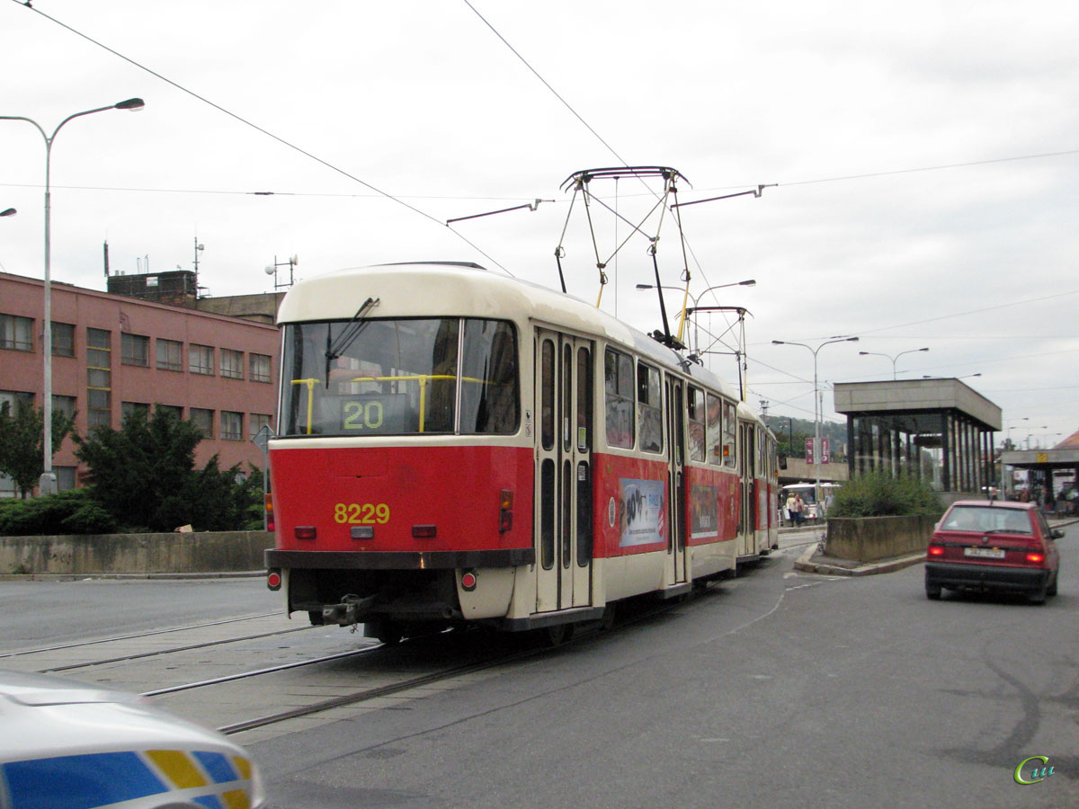 Прага. Tatra T3R.P №8229