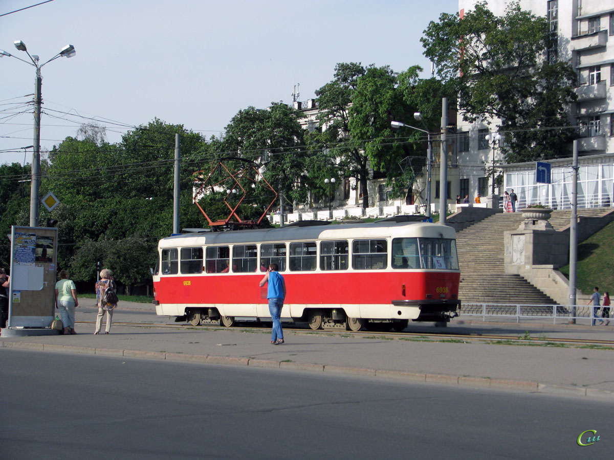 Харьков. Tatra T3 №6938