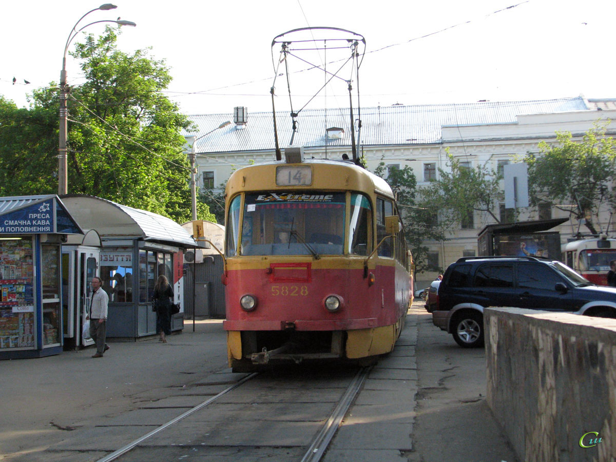 Киев. Tatra T3SU №5828