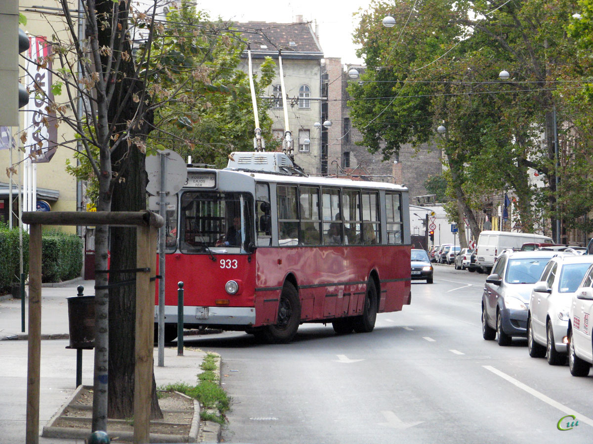 Будапешт. ЗиУ-682УВ №933