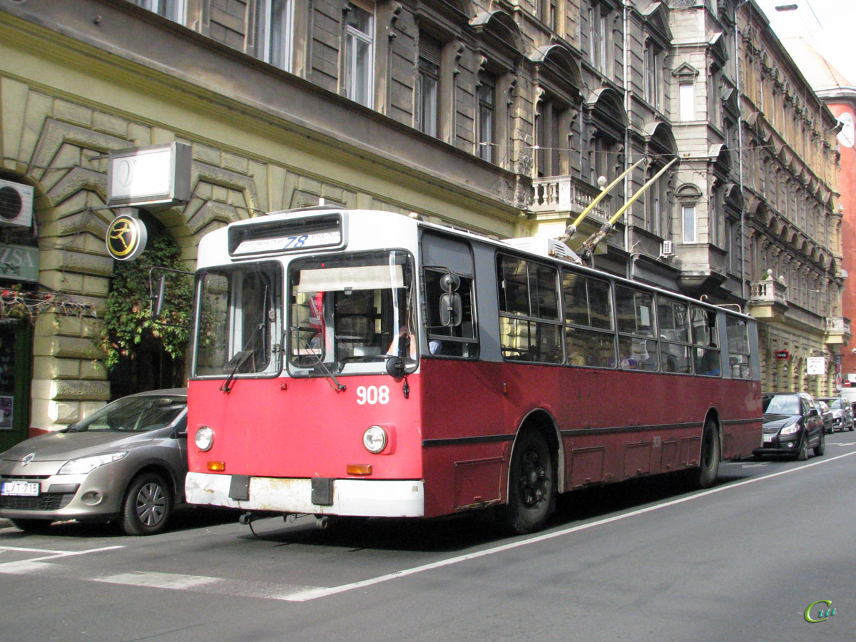 Будапешт. ЗиУ-682УВ №908
