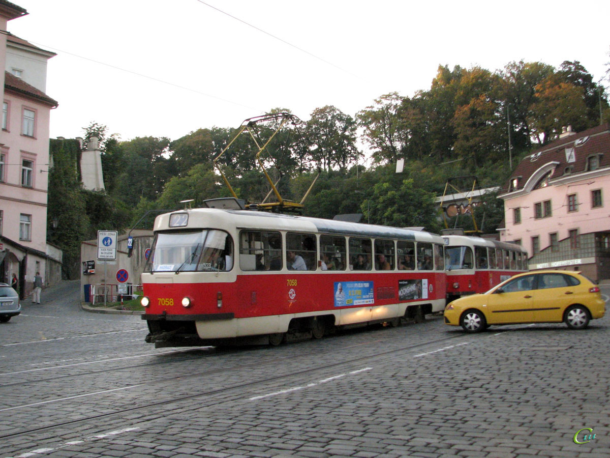 Прага. Tatra T3SUCS №7058