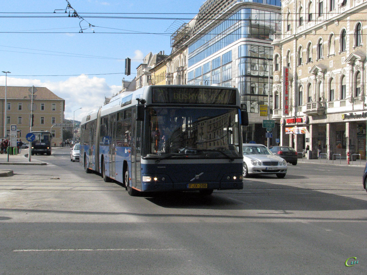 Будапешт. Volvo 7700A FJX-206